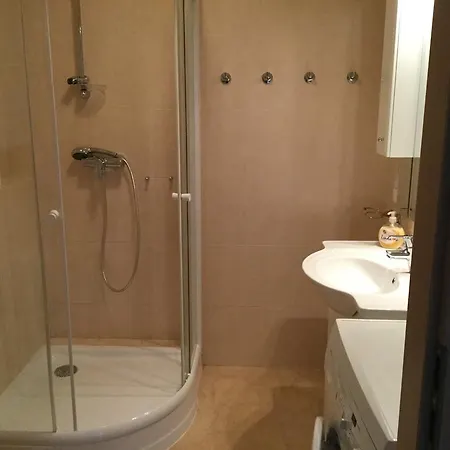 Vip Vegoria Apartment